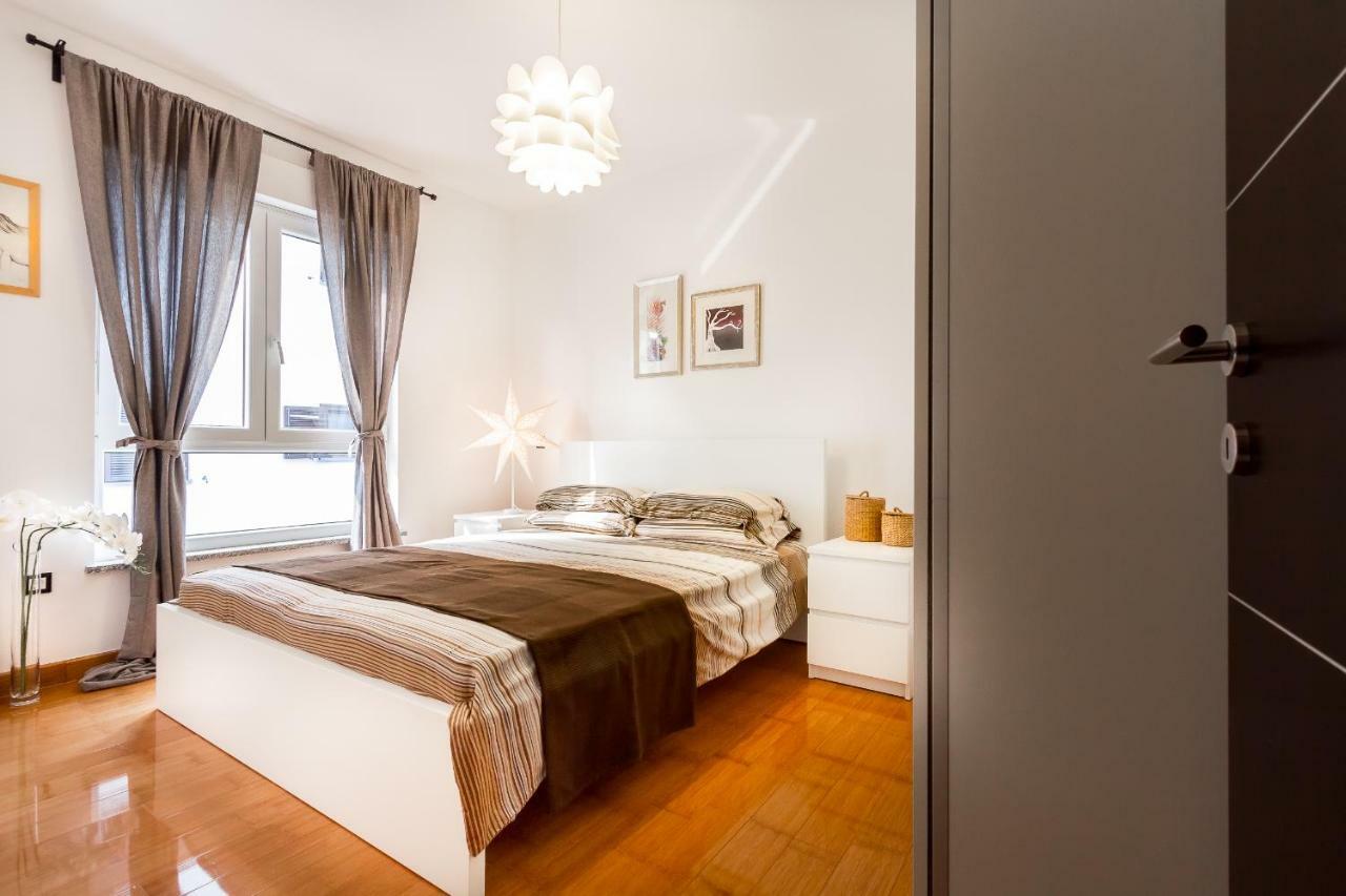 City Stylish Apartment Pula Exteriér fotografie